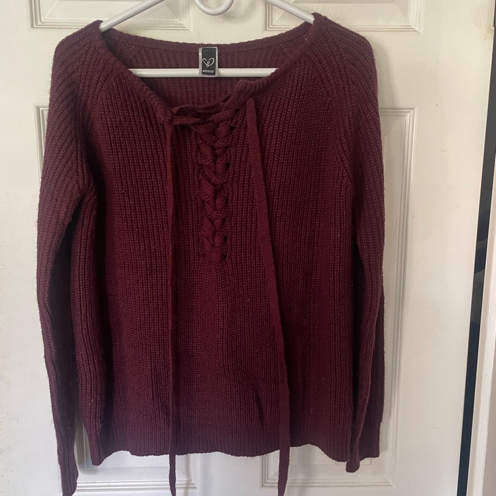 Windsor lace-up Sweater